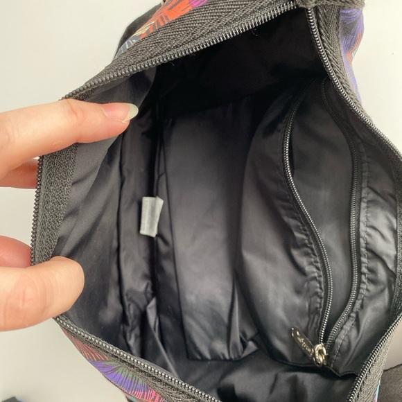 LeSportsac Peacock Feather Masquerade Bag Shoulder Crossbody Rainbow Pockets - Picture 4 of 11